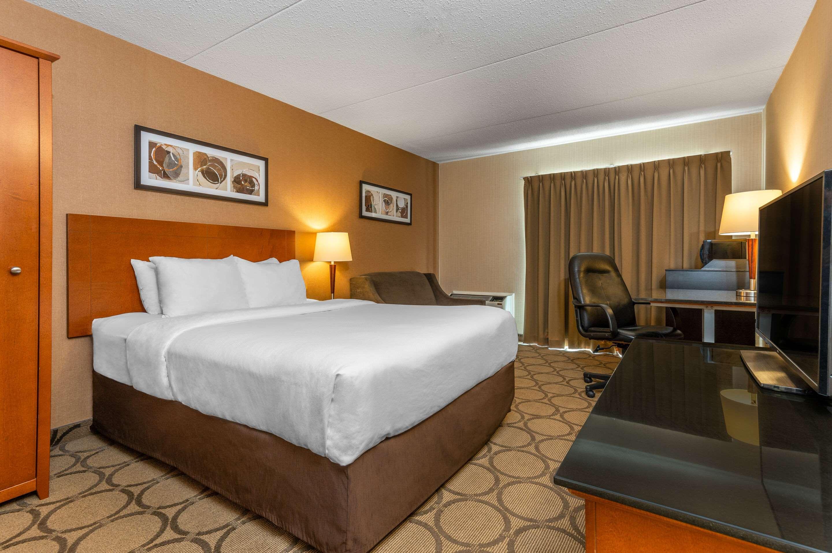 Comfort Inn South Winnipeg Exterior foto