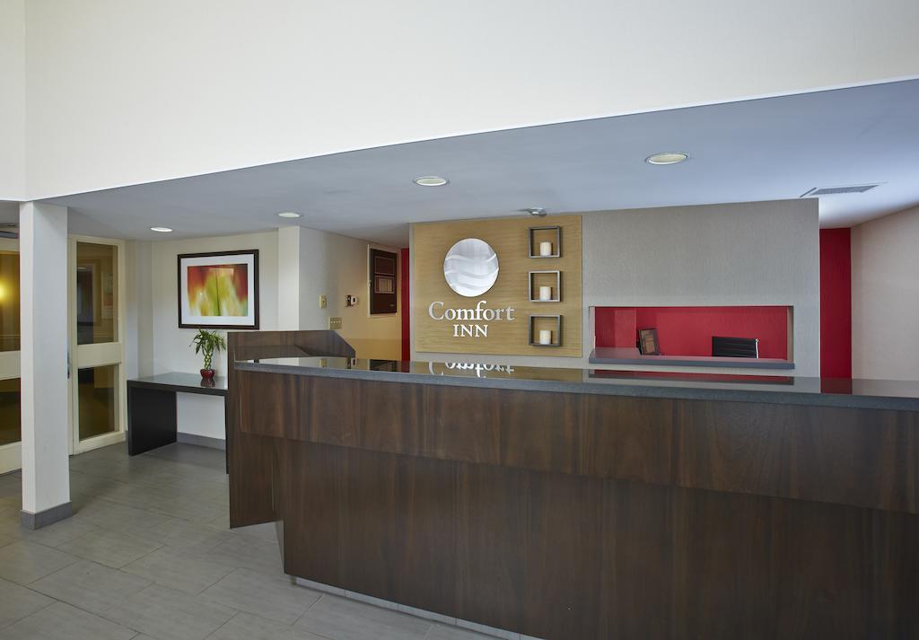 Comfort Inn South Winnipeg Exterior foto
